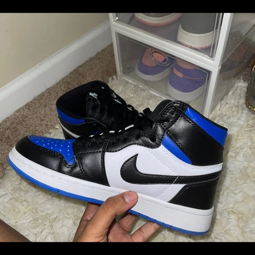 Black and blue Nike’s